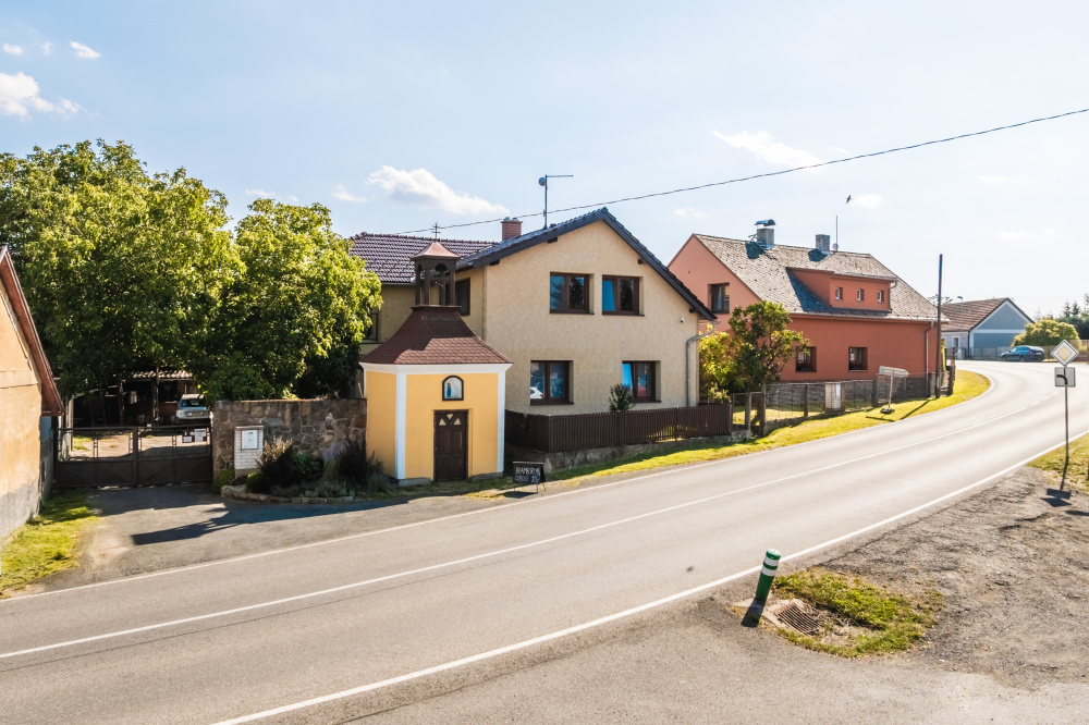 Farma Mitrov